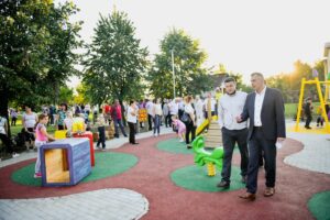 Prostor za okupljanje i druženje: Otvoreno dječije igralište u naselju Lazarevo