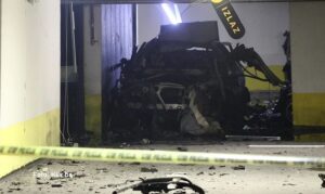 Eksplodirala bomba u garaži: Razneseni automobili, pričinjena velika materijalna šteta