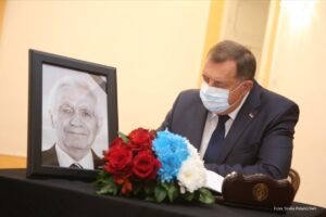 Dodik najavio zahtjev Komšiću i Džaferoviću: Minuta ćutanja povodom smrti Krajišnika u Predsjedništvu BiH