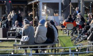 Ograničen broj ljudi na javnim mjestima: Švedska uvela nove mjere u borbi protiv korone