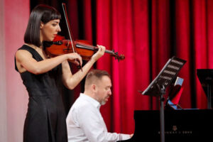 Publika uživala! Smiljanić i Blagojević oduševili sonatama u Banskom dvoru
