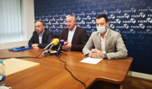 “Pobjedinčka atmosfera”: Borenović na izborima očekuje jedan od najboljih rezultata od osnivanja partije 