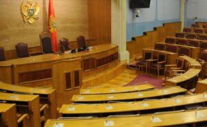 Zakazana sjednica: O nepovjerenju Vladi Crne Gore i Đurovićevoj 2. septembra