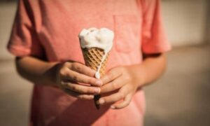 Turisti u šoku: Znate li koliko porodica potroši na sladoled na Jadranu