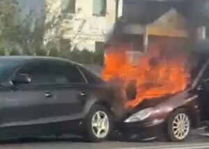 Žestoka saobraćajka u Banjaluci: Lančani sudar nekoliko vozila, gori automobil VIDEO