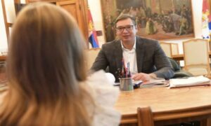 Radiće u Predsjedništvu kada poraste: Vučić primio djevojčicu koja je željela da ga upozna