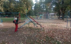 Obavljena dezinfekcija javnih prostora i dječijih igrališta na području grada