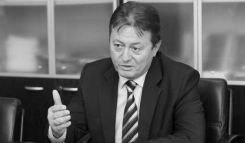 Preminuo Duško Šnjegota