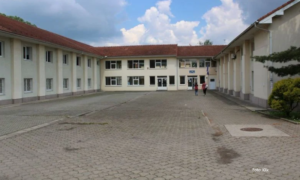 Gimnazijalci odbili ići u školu: U Brčkom koronom zaraženo 20 učenika i 13 nastavnika