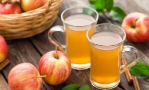 Pored mnogo koristi treba biti oprezan: Svakodnevno konzumiranje jabukovog sirćeta ima tri opasnosti
