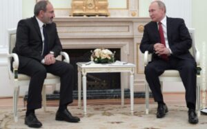 Premijer Jermenije se obratio Putinu: Molimo Rusiju za pomoć u oblasti bezbjednosti