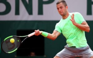 Đere hita ka tituli u Gštadu: Srpski teniser izborio plasman u polufinale