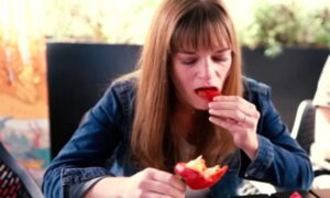 “Nisam osjećala vilicu”: Iskustvo pobjednice banjalučkog takmičenja u jedenju ljutih paprika
