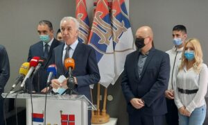 “Žalosna priča”: Šarović traži istragu u vezi sa uništavanjem nekadašnjeg privrednog giganta