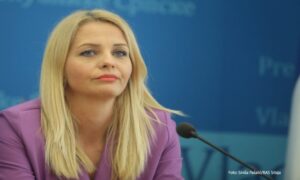 Ministarka Trivić tvrdi: Sve veće interesovanje prosvjetnih radnika za vakcinaciju