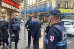 Teroristički napad u Nici: Ženi odsječena glava, ubijene ukupno tri osobe VIDEO