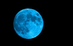 Ovo je rijedak fenomen: Plavi Mjesec moći ćemo da vidimo na nebu 31. oktobra