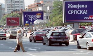 Bilbordi prije zvaničnog starta: Centralna izborna komisija kaznila SDA, HDZ i SDS FOTO