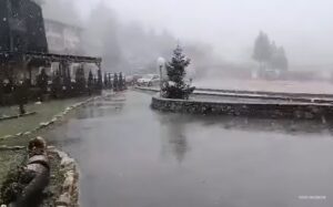 Zima polako stiže: Prvi snijeg pao na Vlašiću VIDEO