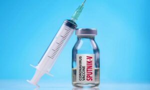 Potvrdio ruski ministar: U Srbiju do kraja sedmice stiže prva tura vakcine “Sputnjik pet”