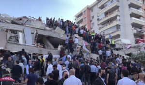 Raste broj mrtvih u Turskoj, više od 780 povrijeđenih VIDEO