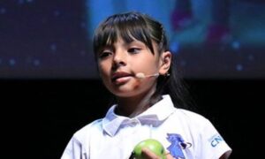 Čudo od djeteta! Autistična djevojčica (9) ima veći IQ od Ajnštajna i Hokinga