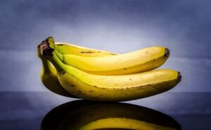 Prirodan lijek: Banana i med uspješno djeluju kod ove tri tegobe