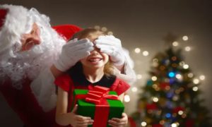 Radost za najmlađe: Glavni američki epidemiolog poručio djeci da je vakcinisao Djeda Mraza