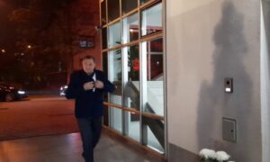 Čekaju se rezultati! Milorad Dodik stigao u Izborni štab SNSD-a VIDEO