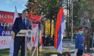 “Gušićeve riječi ući će u anale”: Dodik na otkrivanju spomenika legendarnom komandantu