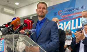 “Gradonačelnik neće imati dovoljan broj ruku”: Politički analitičar o tome “šta čeka” Stanivukovića