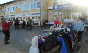 Banjaluka uz hrabre mrvice: Na humanitarnom bazaru skupljeno 2.470 evra za Lanu i Minju