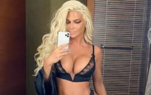 Mnogima nije lako ovo gledati: Jelena Karleuša slikala svoje savršeno tijelo FOTO