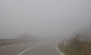 Treba biti obazriv: Pročitajte 10 savjeta za vožnju po magli