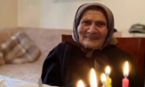 Najvatreniji navijač Novaka Đokovića: Baka proslavila 105. rođendan i otkrila “svoju tajnu”