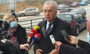 Šarović tvrdi da pregovara sa partijama iz vlasti: Srušićemo Dodika prije izbora