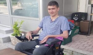 Srpsku ujedinio u humanosti! Nemanja (27) se borio da prohoda, pa preminuo od korone