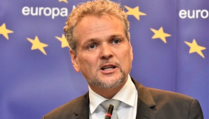 Specijalni izaslanik EU ostaje na zadatku u BiH: Satleru produžen mandat do 2023. godine
