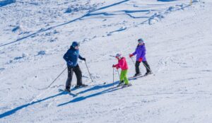 Počinje skijanje na Јahorini, prvo u regionu