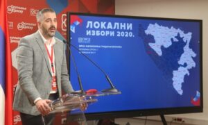 “Što se tiče Banjaluke, treba da sačekamo”: Rajčević tvrdi da je SNSD pred velikom pobjedom