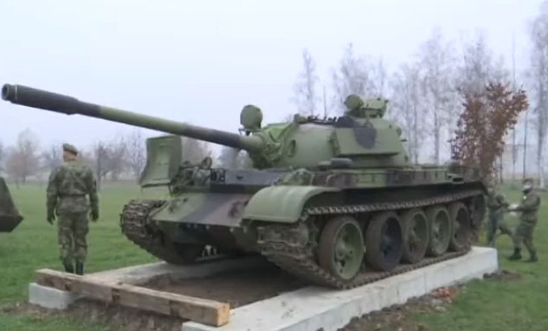 Tenk sa Košara u memorijalnom parku u Kruševcu VIDEO