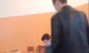 Bruka i sramota: Objavljen snimak kako u školi maltretiraju dječaka s autizmom