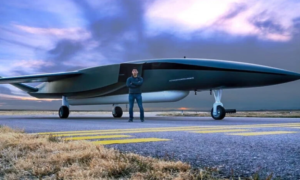 Impresivne mogućnosti: Najveći dron na svijetu može baciti raketu i lansirati satelit VIDEO