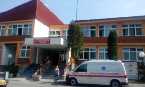 Umrlo 16 pacijenata, zaražene još 184 osobe! Teške korona brojke iz Kliničkog centra