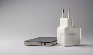 Hoće li pristati na promjene: Bez USB-C porta za Ajfon 14 seriju