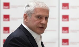 Oporavak od korone se iskomplikovao: Boris Tadić se javio iz bolnice FOTO