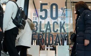 Potrošači se “dozvali pameti”! Velike gužve, ali manji pazar za “crni petak” u Srpskoj