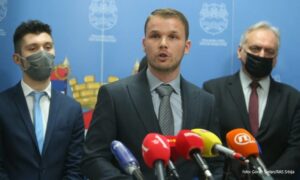 “Ništa više neće biti isto”: Prve riječi Stanivukovića kao gradonačelnika Banjaluke