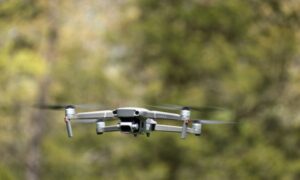 “Krucijalno pitanje”: Stručnjaci o upotrebi dronova u spasavanju tokom požara