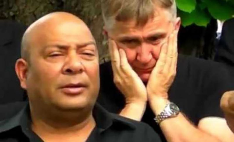 Najtužnije izvođenje kultne pjesme velikog Džeja: Nedelja i svi ste tu, a mene s vama nema VIDEO